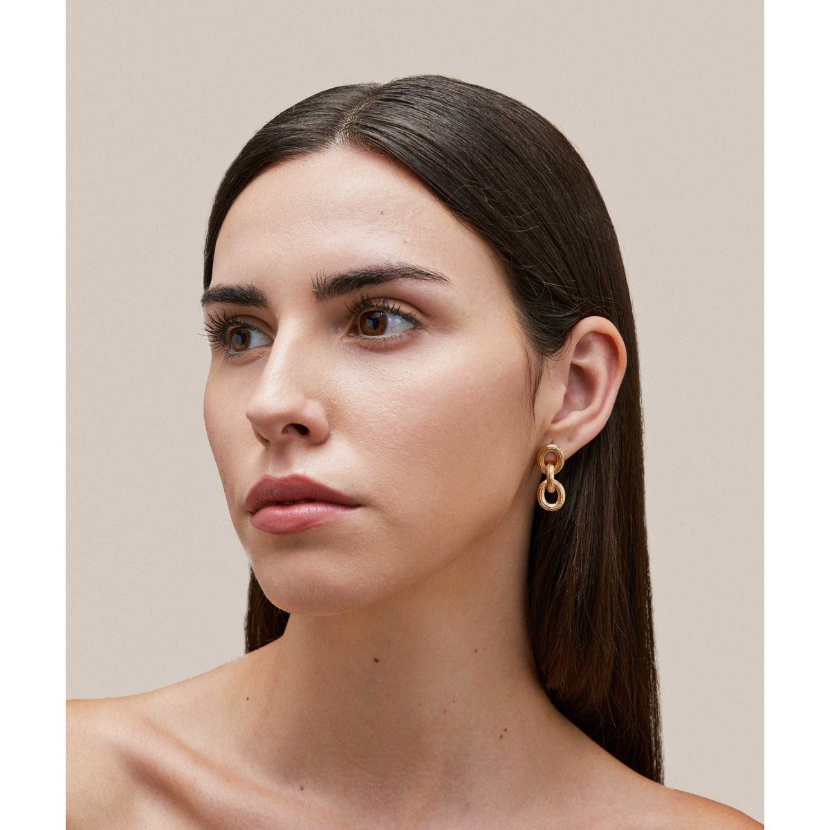 PENDIENTES V&V MACA ESLABONES GRABADOS - G3669